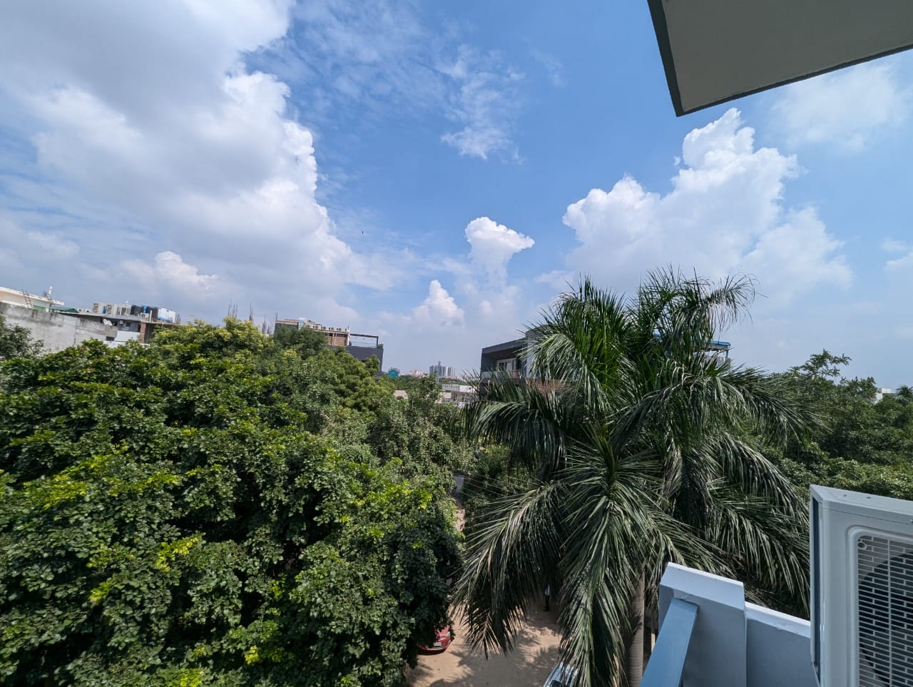 1 BHK Builder Floor For Rent in Unitech South City 1