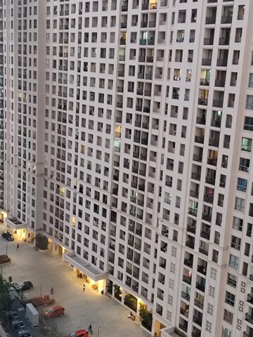 Bathroom in 3.5 BHK Apartment at Hiranandani Hill Crest, Bannerghatta Road – for Sale