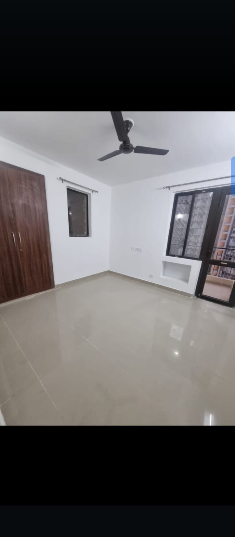 Room, dmd-hometech-awas-yojna 2 Bedroom 1000 Sq.Ft. Apartment In Sector 73 Noida 8961542