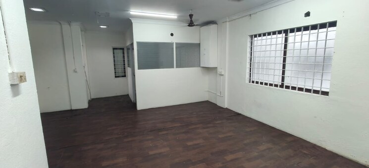 Room, palarivattom Commercial Office Space 1500 Sq.Ft. In Palarivattom Kochi 8961552