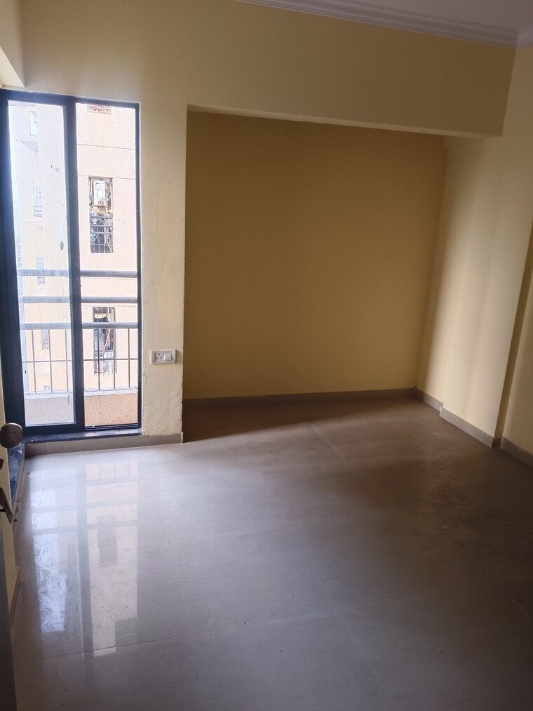 Room, raunak-city-phase-2 2 Bedroom 615 Sq.Ft. Apartment In Kalyan West Thane 8961558