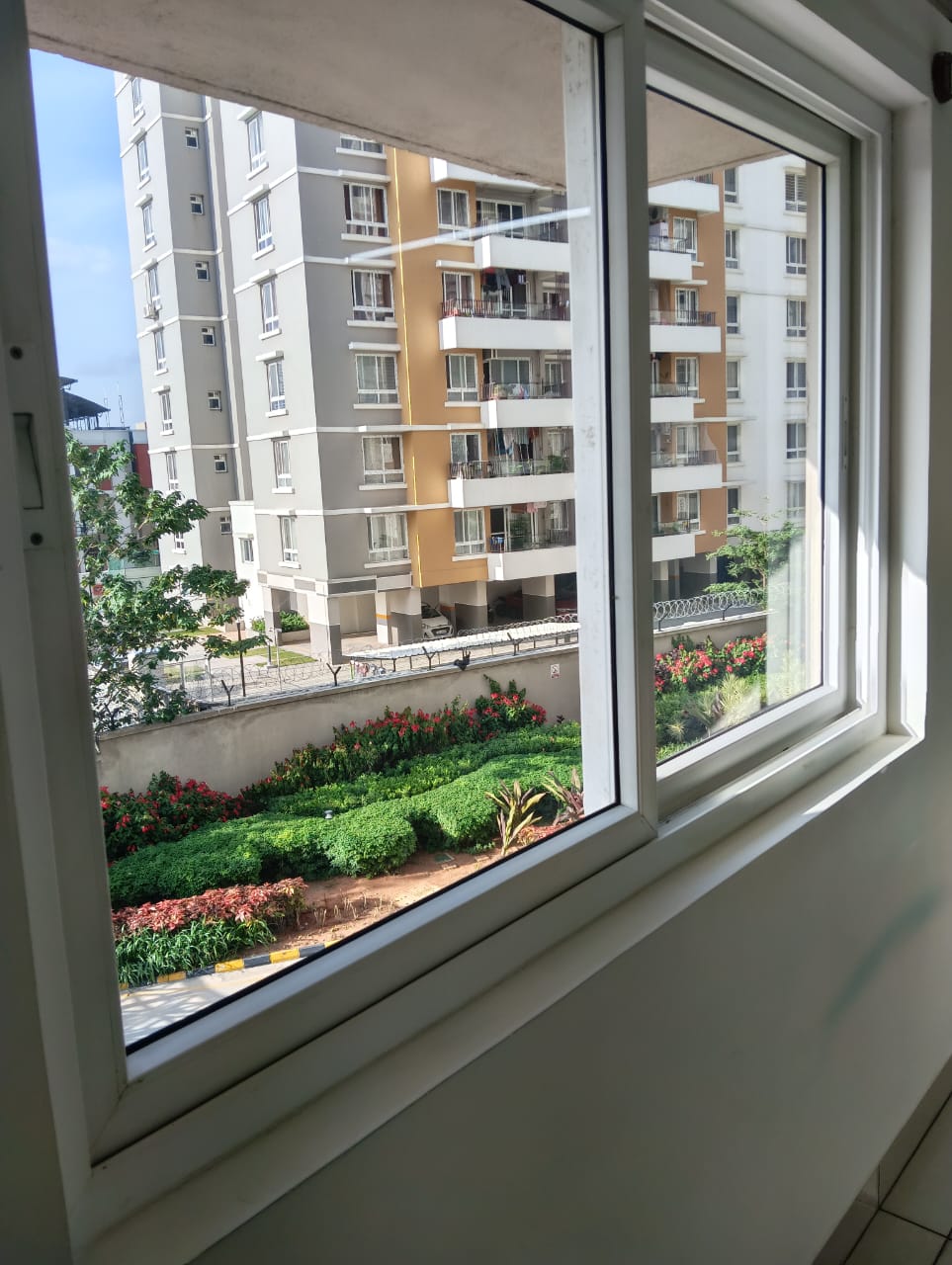2.5 BHK Apartment For Rent in Prestige Elysian