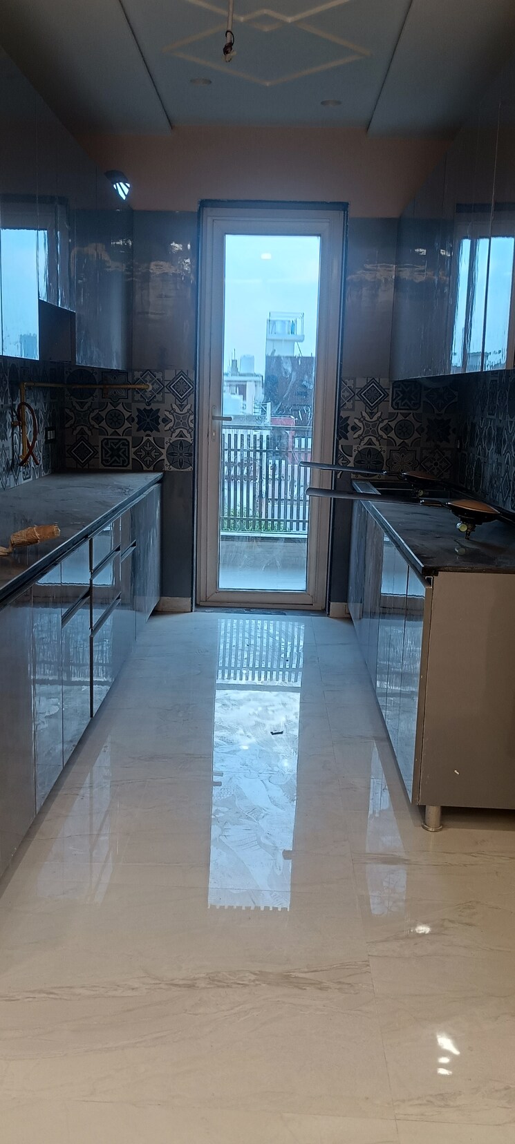 Kitchen, sector 41 3 Bedroom 153 Sq.Mt. Villa In Sector 41 Noida 8961579