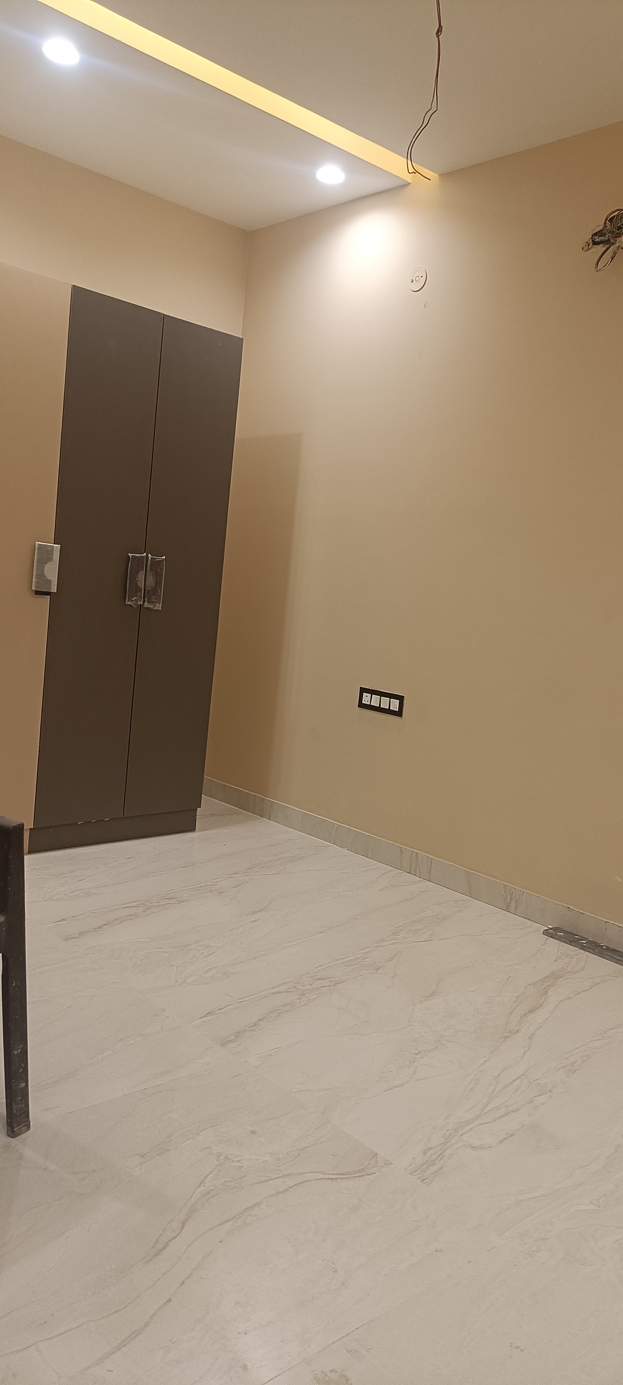 3 BHK + Pooja Room Villa For Rent in Rwa Sector 41 Noida 