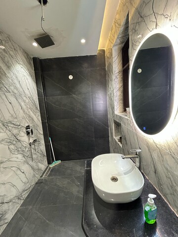 Bathroom in 3 BHK Villa at Sector 41 – for Rent