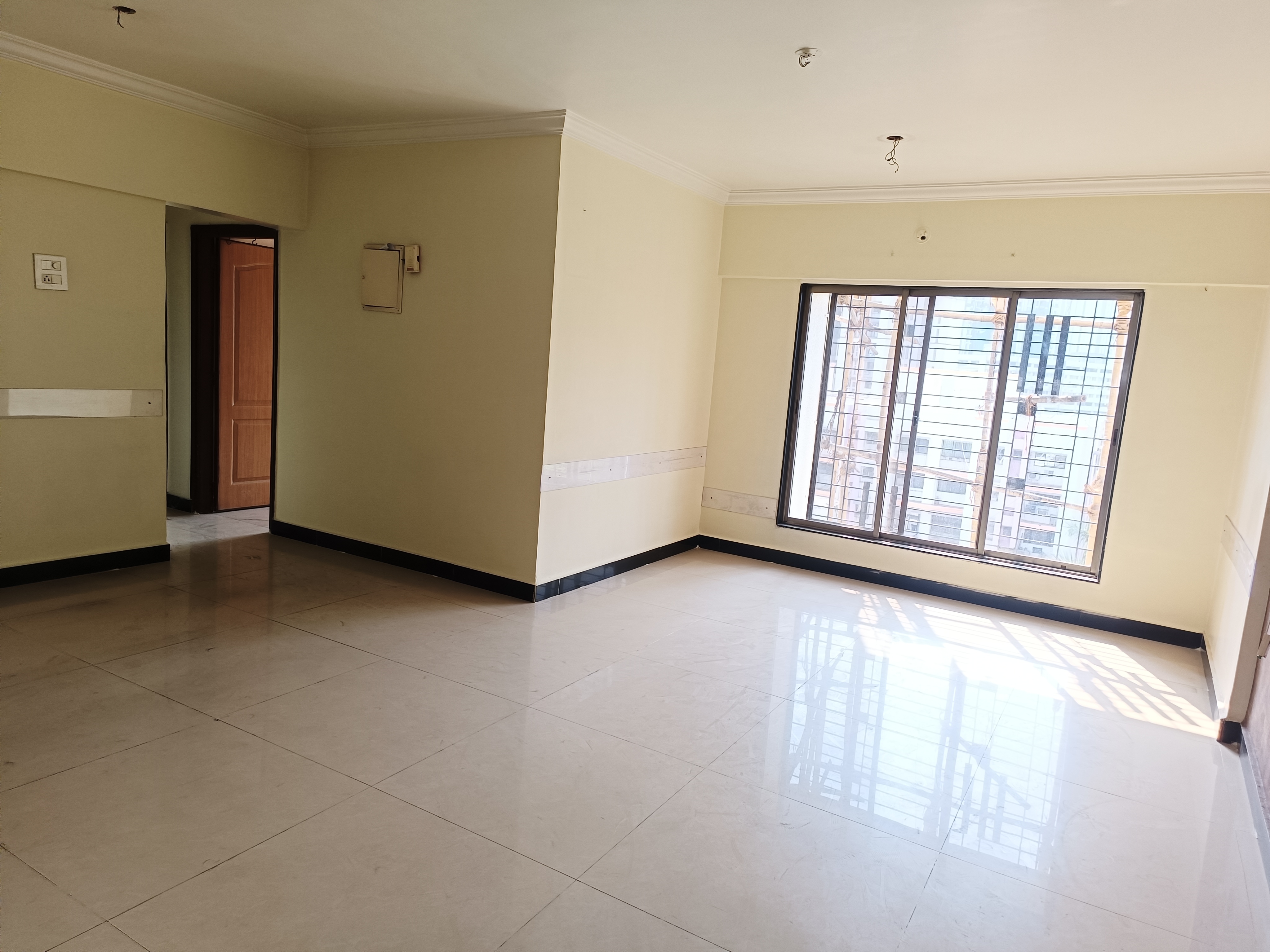 3 BHK Apartment For Sale in Cosmos Tower