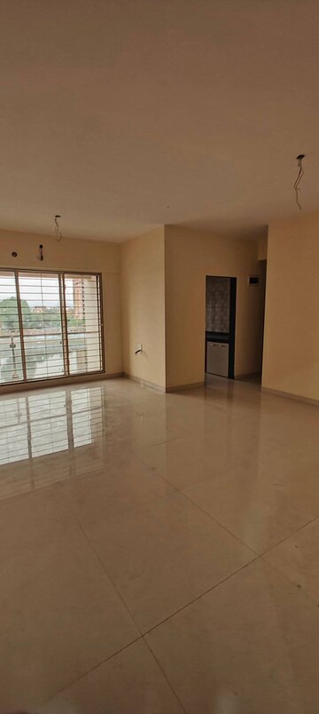 Room in 4 BHK Apartment at Ruby Vinodini, Vasai West – for Sale