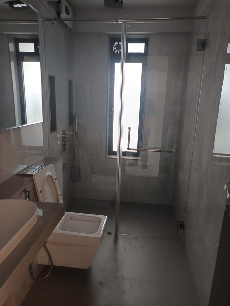 Bathroom, zyj-sequoia 3.5 Bedroom 1314 Sq.Ft. Apartment In Santacruz West Mumbai 8961658