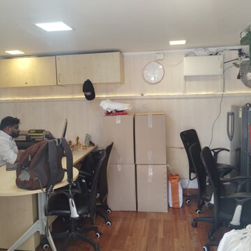 Team Area in  Shop at Pali Hill – for Rent