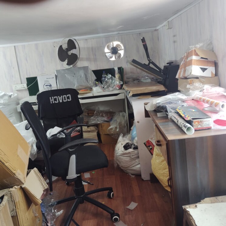 Team Area, pali hill Commercial Shop 400 Sq.Ft. In Pali Hill Mumbai 8961654