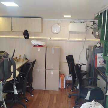 Team Area in  Shop at Pali Hill – for Rent