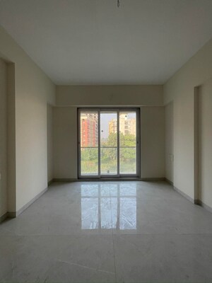 Room in 2 BHK Apartment at Agarwal And Doshi Complex, Vasai West – for Sale