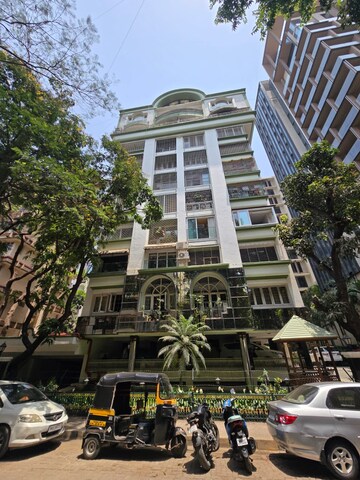 2 BHK Apartment – Exterior View View at Santacruz West - for Sale