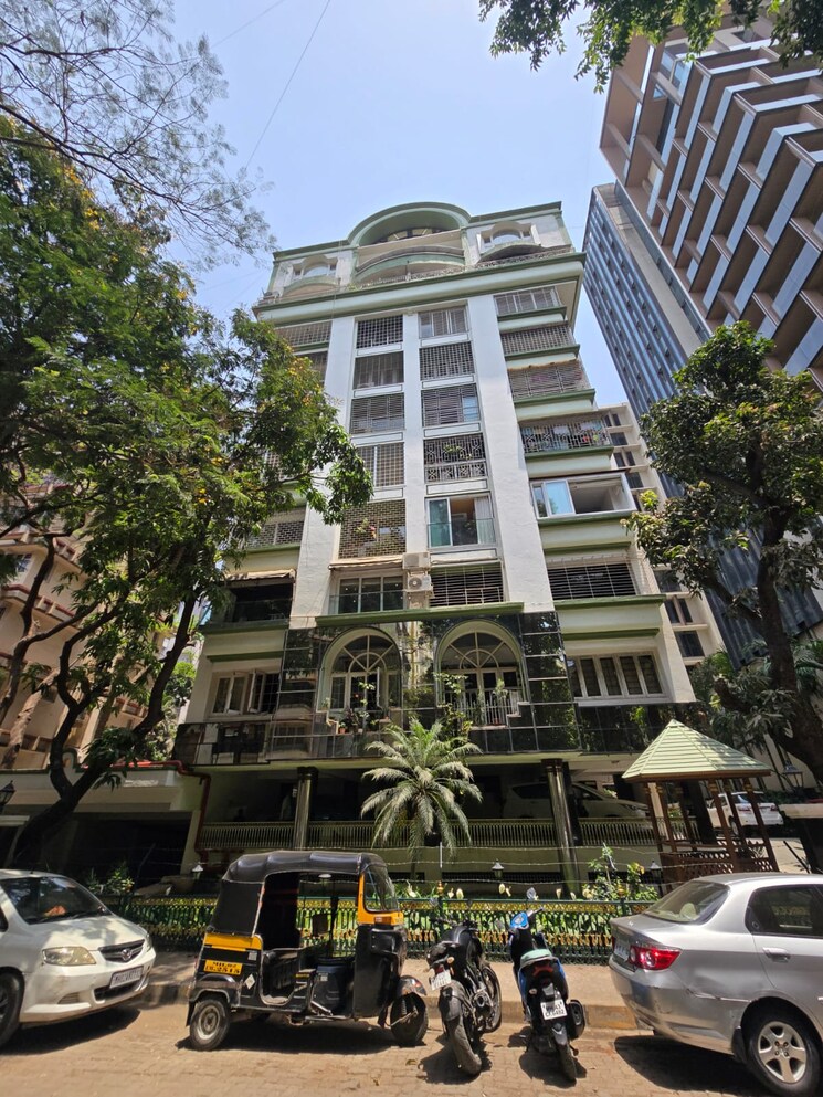 Exterior View, santacruz west 2 Bedroom 825 Sq.Ft. Apartment In Santacruz West Mumbai 8961668