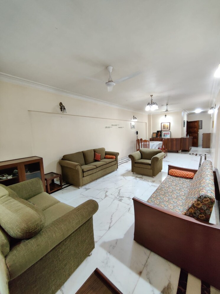 Team Area, santacruz west 2 Bedroom 825 Sq.Ft. Apartment In Santacruz West Mumbai 8961668