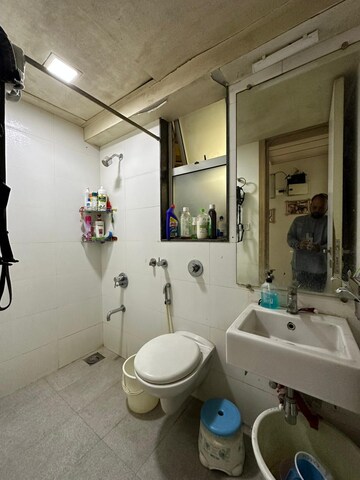 Team Area in 2 BHK Apartment at Vasant Fiona, Pokhran Road No Two – for Sale
