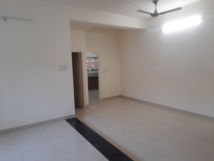 Room, cox town 3 Bedroom 1600 Sq.Ft. Apartment In Cox Town Bangalore 8961680