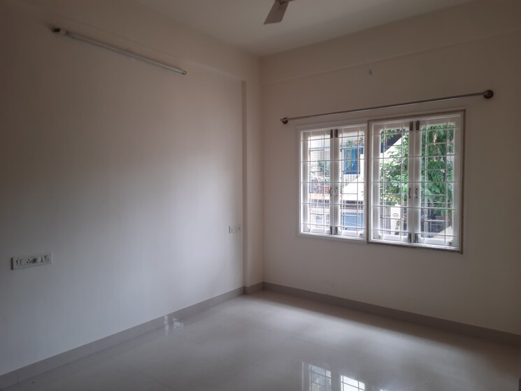 Room, cox town 3 Bedroom 1600 Sq.Ft. Apartment In Cox Town Bangalore 8961680