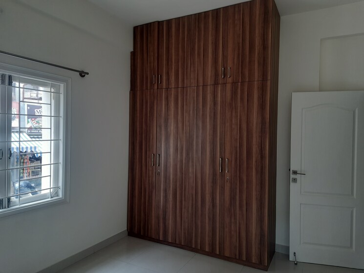 Room, cox town 3 Bedroom 1600 Sq.Ft. Apartment In Cox Town Bangalore 8961680