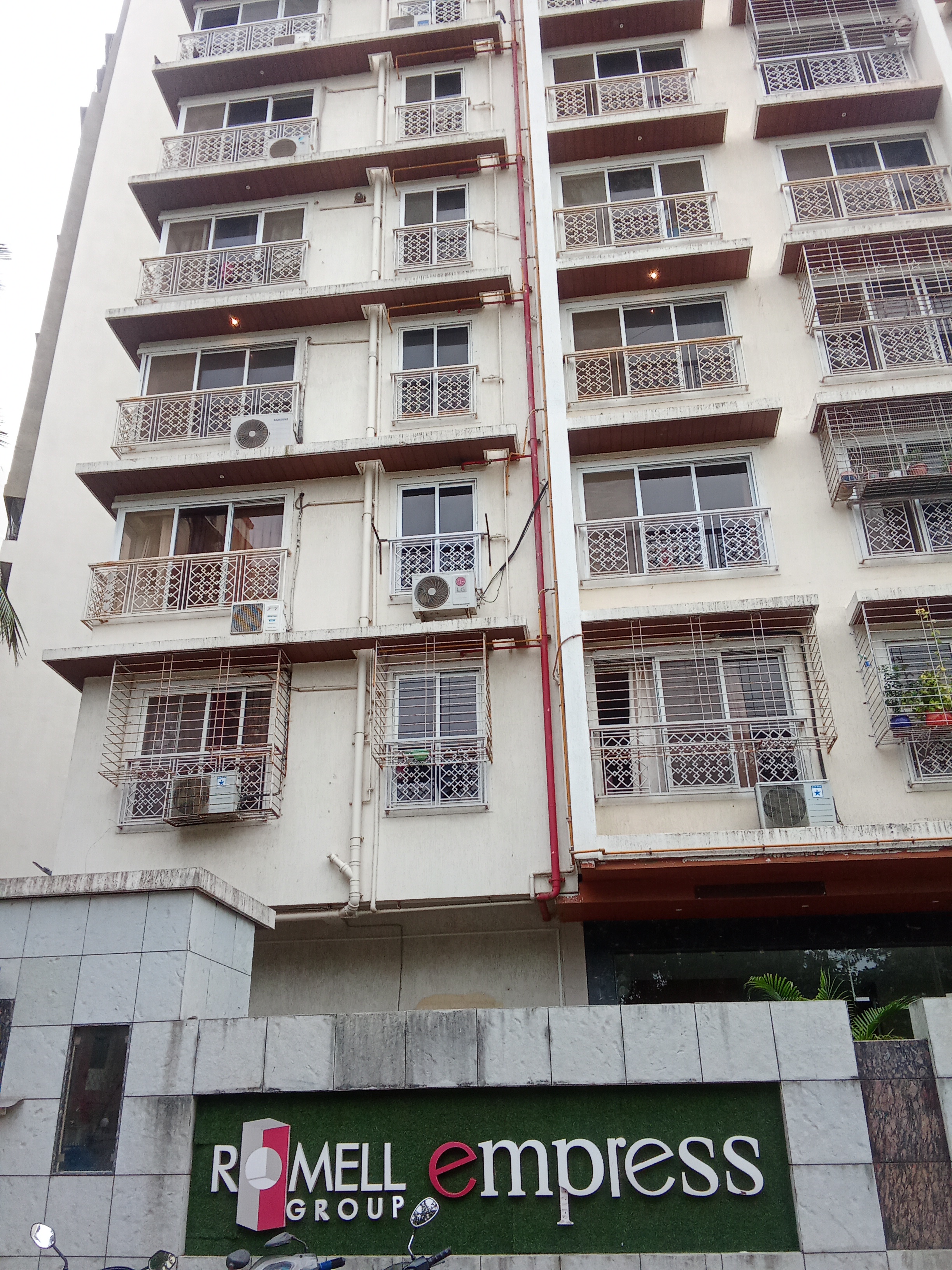 1 RkApartment For Rent in Romell Empress Phase Ii B