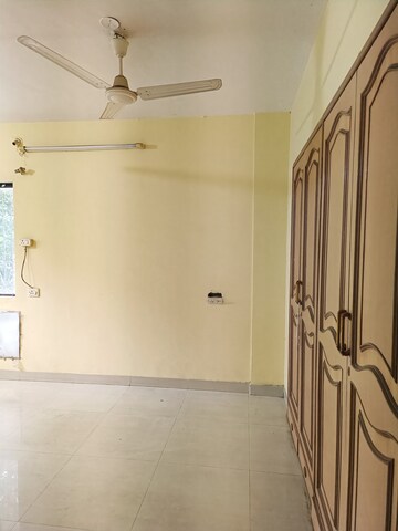 Bathroom in 1 BHK Apartment at Cosmos Heritage, Manpada – for Rent