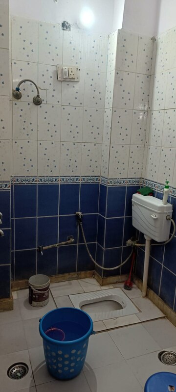 Bathroom in 2 BHK Builder Floor at Bindal Enclave, Phi Iv Greater Noida – for Rent