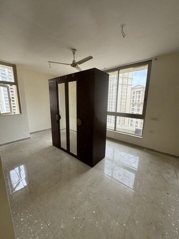 Room in 3 BHK Apartment at Hiranandani Arlington, Ghodbunder Road – for Sale