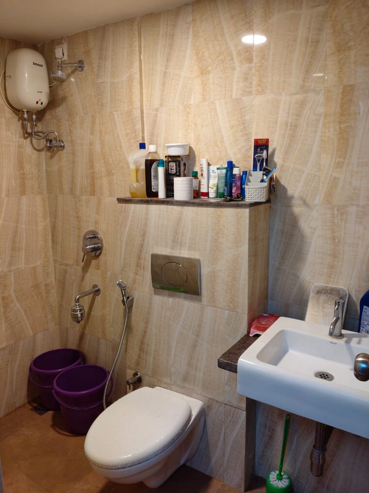 Team Area, lodha-amara 1 Bedroom 453 Sq.Ft. Apartment In Kolshet Road Thane 8961720