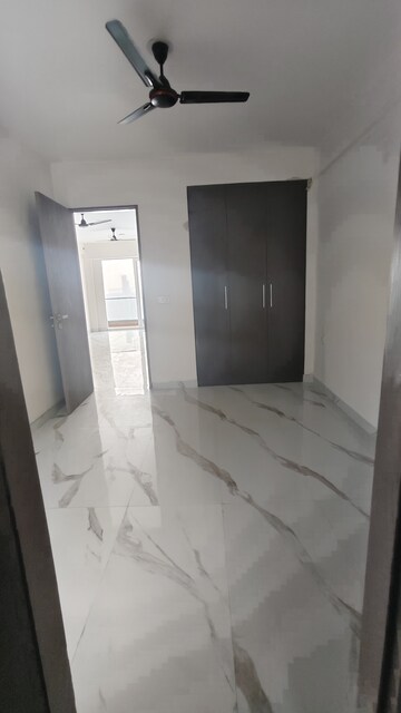 Bathroom in 3 BHK Apartment at M3M Soulitude, Sector 89 – for Rent