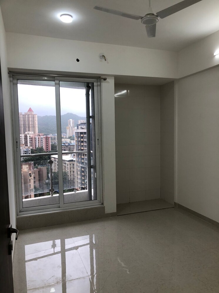 Room, rosa-manhattan 3 Bedroom 1020 Sq.Ft. Apartment In Ghodbunder Road Thane 8961727