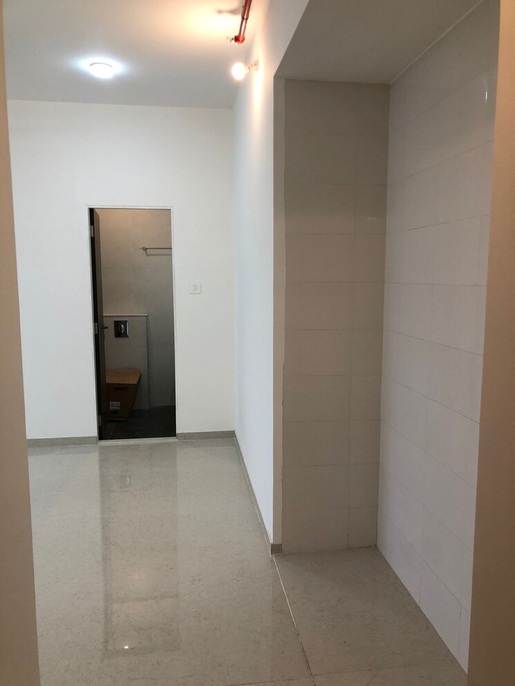 Room, rosa-manhattan 3 Bedroom 1020 Sq.Ft. Apartment In Ghodbunder Road Thane 8961727