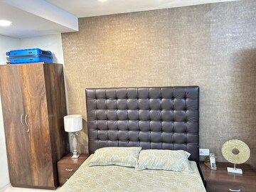 1 BHK Apartment For Rent in Kabra Aurum, Goregaon West
