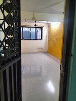 1 BHK + Extra Room 550 Sq.Ft. Apartment in Shree Gurudev Chs 