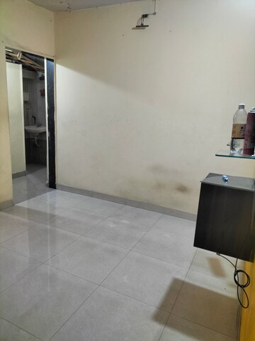 Furnished Amenities in 1 BHK Apartment at Thane East – for Rent