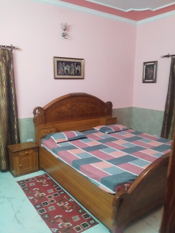 Bedroom in 2 BHK Independent House at Kamta – for Rent