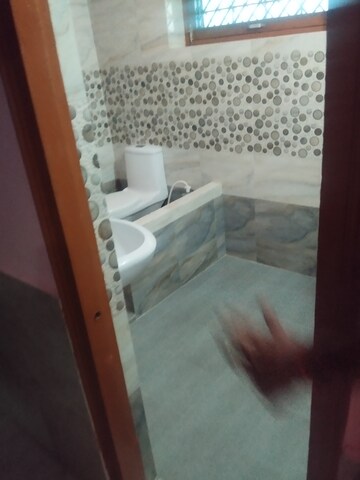 Bedroom in 2 BHK Independent House at Kamta – for Rent