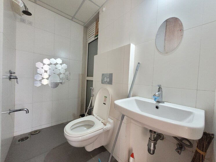 Bathroom, vihang-hills 1 Bedroom 390 Sq.Ft. Apartment In Ghodbunder Road Thane 8961810