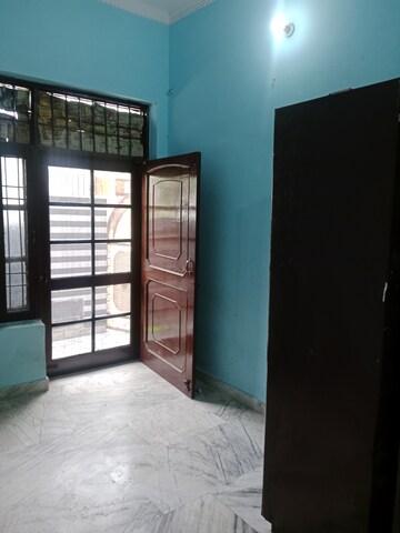 Room in 2 BHK Independent House at Huda – for Rent