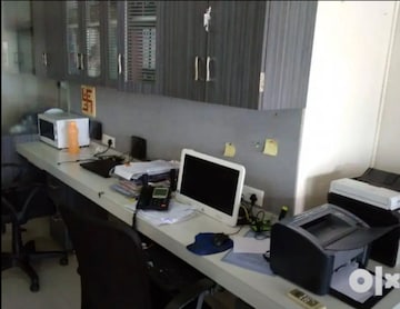 Team Area in  Office Space at Kukreja Center, Cbd Belapur Sector 11 – for Rent