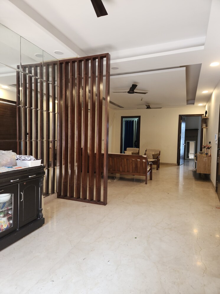  Parking, sector 23 2 Bedroom 1657 Sq.Ft. Builder Floor In Sector 23 Gurgaon 8961835
