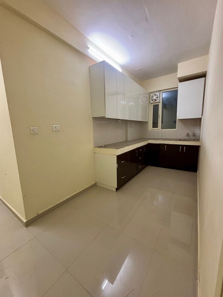 Kitchen, pyramid-pride 2 Bedroom 691 Sq.Ft. Apartment In Sector 76 Gurgaon 8961842