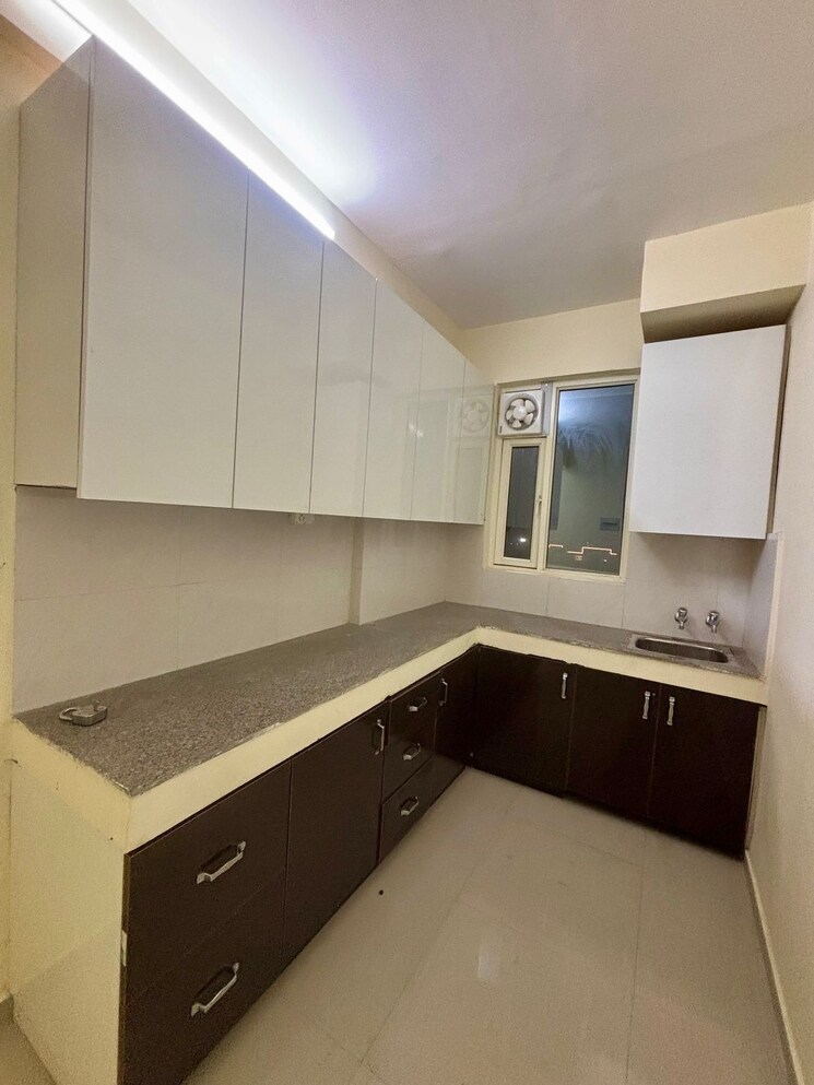 Kitchen, pyramid-pride 2 Bedroom 691 Sq.Ft. Apartment In Sector 76 Gurgaon 8961842