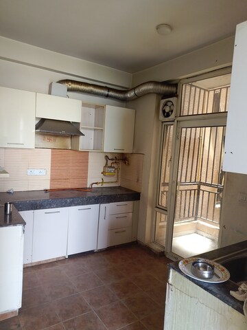Kitchen in 2 BHK Apartment at Omaxe Residency, Gomti Nagar – for Sale