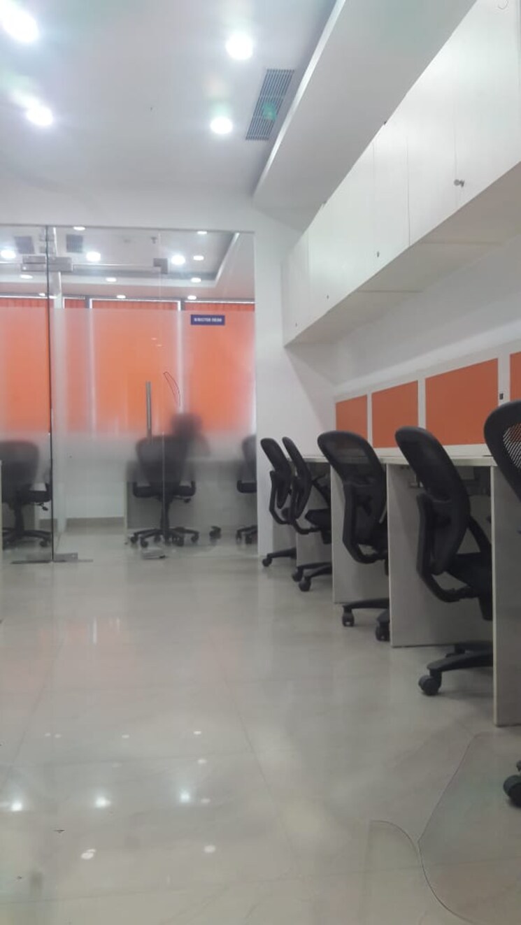 Team Area, spaze-itech-park Commercial Office Space 900 Sq.Ft. In Sector 49 Gurgaon 8961846