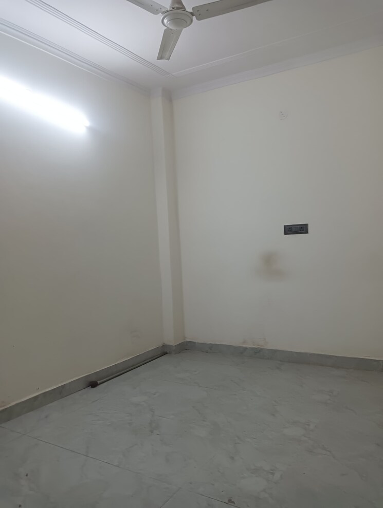 Room, govindpuri 2 Bedroom 600 Sq.Ft. Builder Floor In Govindpuri Delhi 8961851