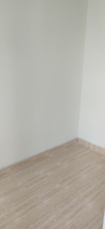 Furnished Amenities in 6+ BHK Villa at BPTP Parkland, Sector 75 – for Rent