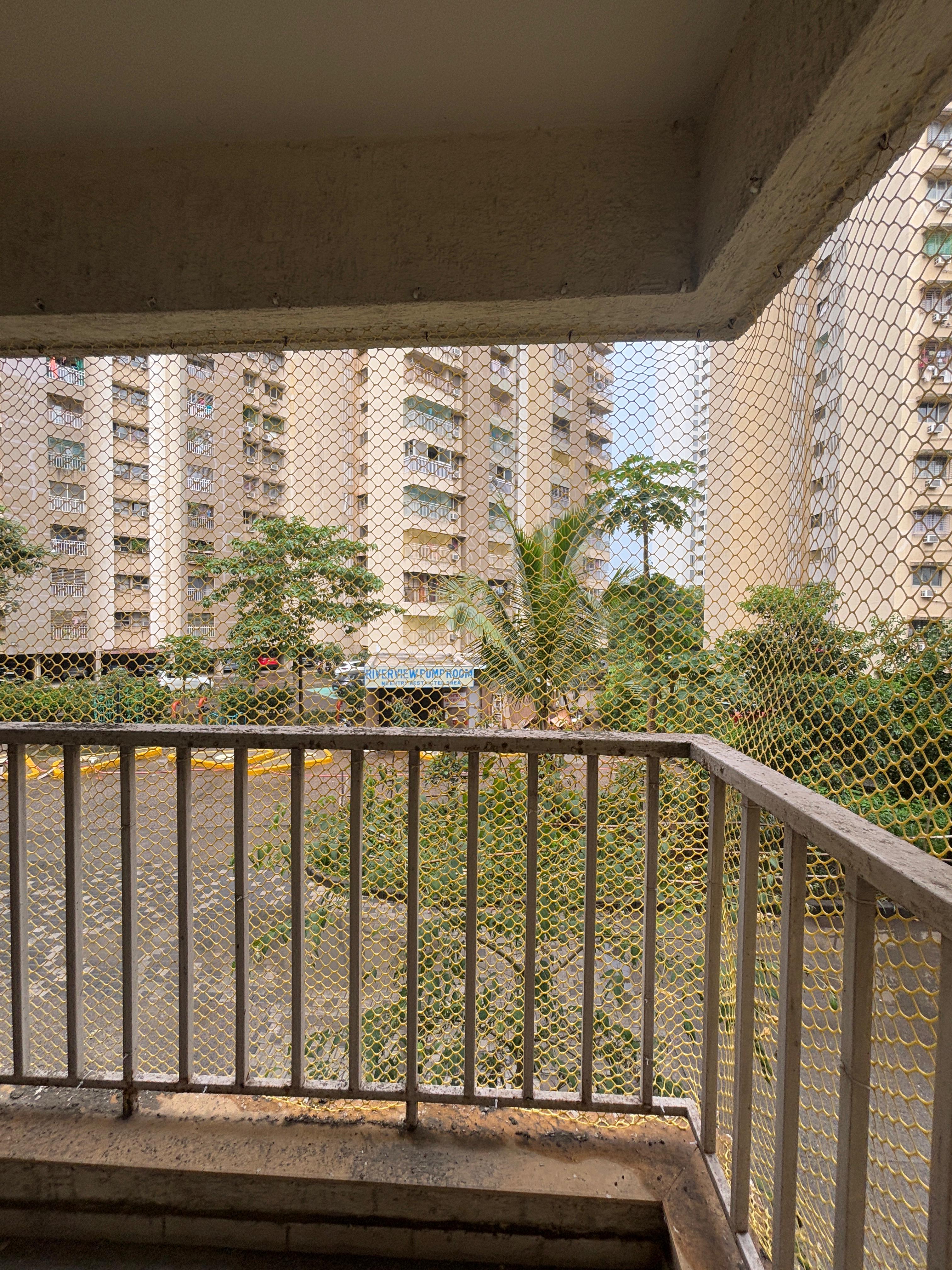 1 BHK + Extra Room Apartment For Sale in Lodha Lakeshore Greens