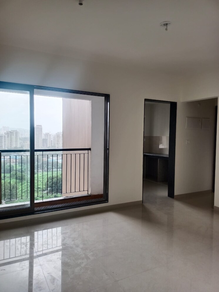 Room, runwal-eirene 2 Bedroom 550 Sq.Ft. Apartment In Balkum Pada Thane 8961874