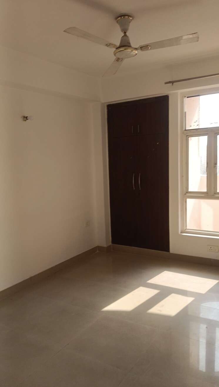 Room, supertech-cape-town 2 Bedroom 1150 Sq.Ft. Apartment In Sector 74 Noida 8961888