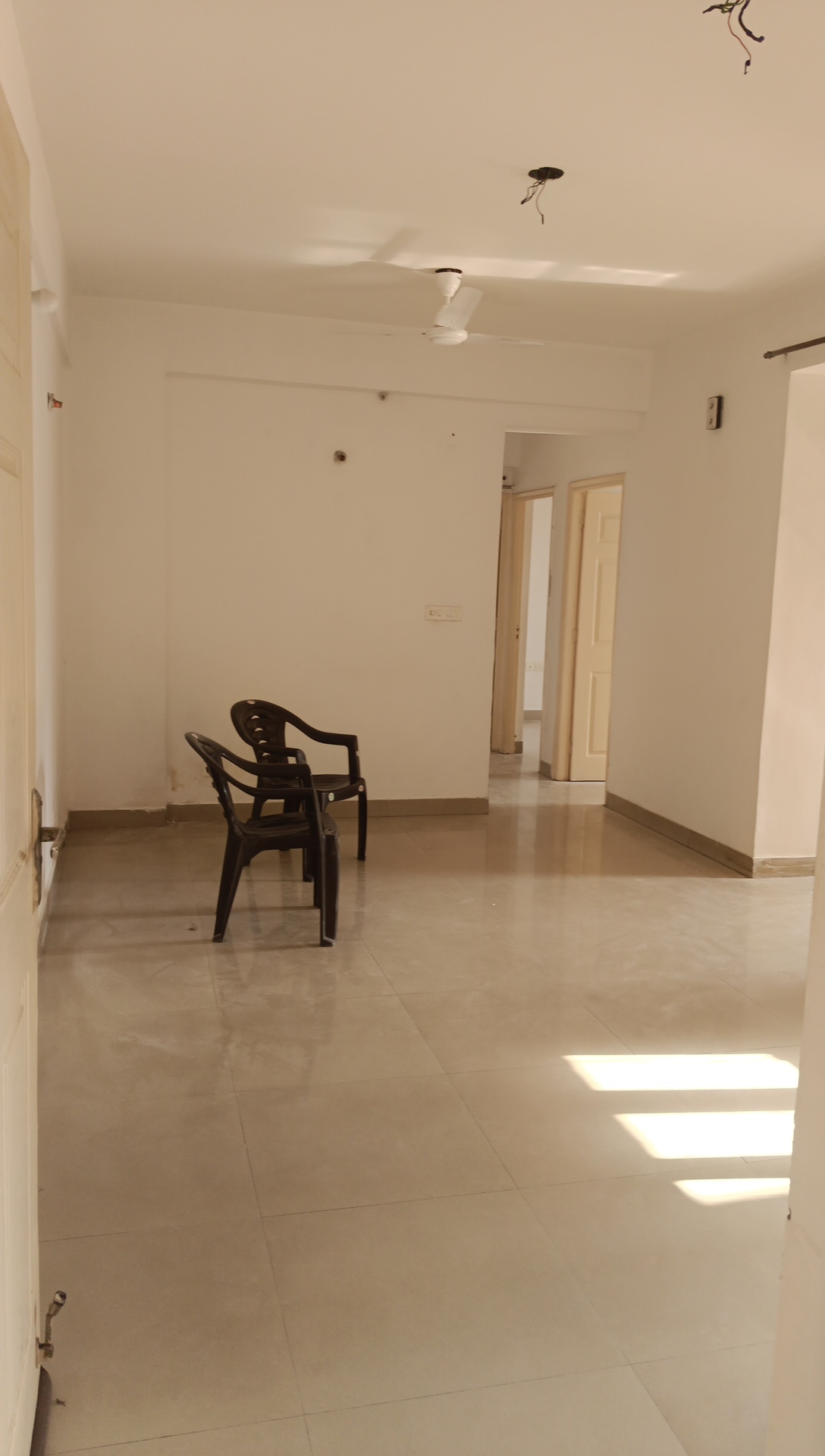 2 BHK + Study Room Apartment For Rent in Supertech Cape Town